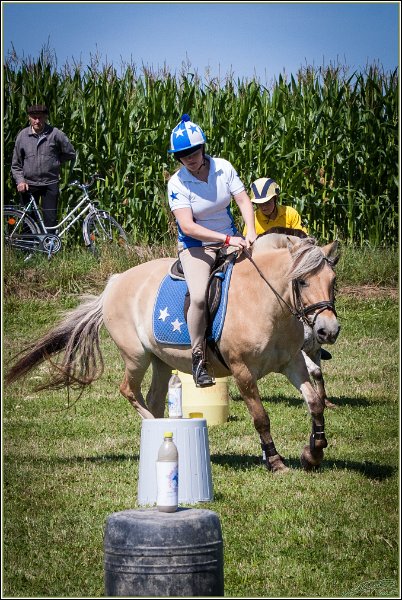 Mounted Games 073